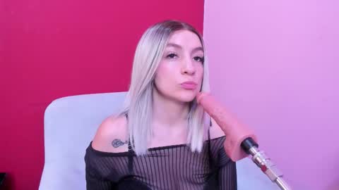 Kate  online show from September 2025 09:25:02 AM