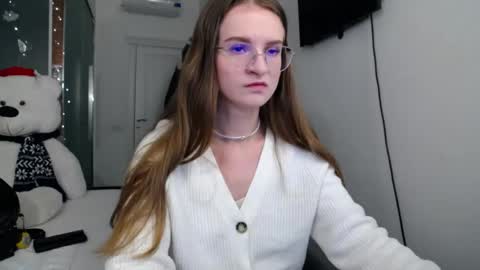 Snapshot of kate_jonson chatting on April 2026 12:41:01 PM .Be kind and gentle with me and I will do my best for you. online show from April 2026 12:41:01 PM