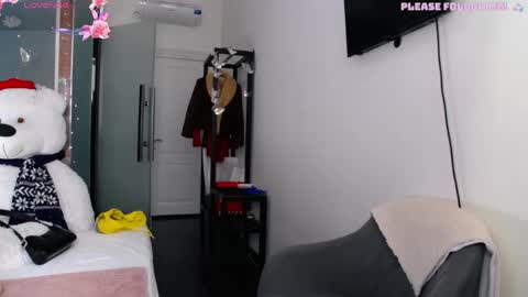 Snapshot of kate_jonson chatting on April 2026 07:11:01 AM .Be kind and gentle with me and I will do my best for you. online show from April 2026 07:11:01 AM