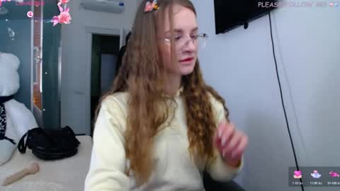 Snapshot of kate_jonson chatting on April 2026 06:49:02 AM .Be kind and gentle with me and I will do my best for you. online show from April 2026 06:49:02 AM