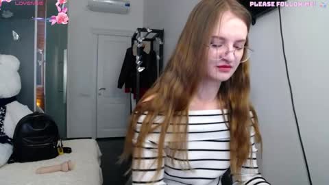Snapshot of kate_jonson chatting on April 2026 06:49:01 AM .Be kind and gentle with me and I will do my best for you. online show from April 2026 06:49:01 AM