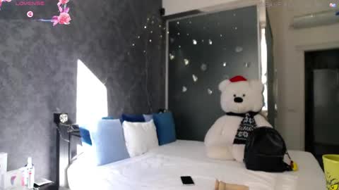 Snapshot of kate_jonson chatting on May 2026 06:08:01 AM .Be kind and gentle with me and I will do my best for you. online show from May 2026 06:08:01 AM