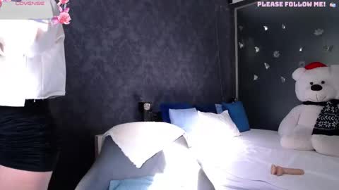 Snapshot of kate_jonson chatting on May 2026 07:03:01 AM .Be kind and gentle with me and I will do my best for you. online show from May 2026 07:03:01 AM