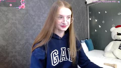 Snapshot of kate_jonson chatting on May 2026 06:52:01 AM .Be kind and gentle with me and I will do my best for you. online show from May 2026 06:52:01 AM
