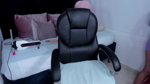 kate lua online show from March 2026 12:44:01 PM