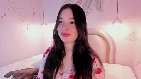 Snapshot of kate_michaels_ chatting on May 2026 03:15:01 AM Kate online show from May 2026 03:15:01 AM