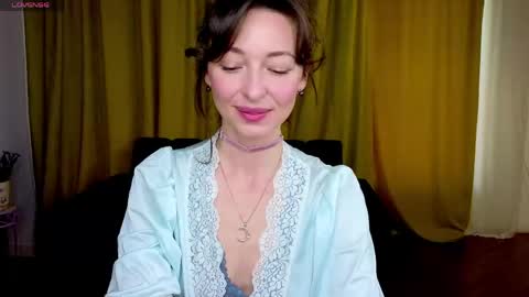 Snapshot of kate_millersi chatting on April 2026 11:45:02 AM Kare online show from April 2026 11:45:02 AM