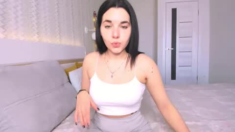 Snapshot of kate_ree_ chatting on February 2025 05:58:01 AM KATE online show from February 2025 05:58:01 AM