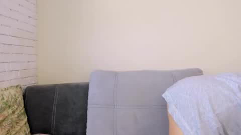 Snapshot of kate_ree_ chatting on March 2025 09:46:02 AM KATE online show from March 2025 09:46:02 AM