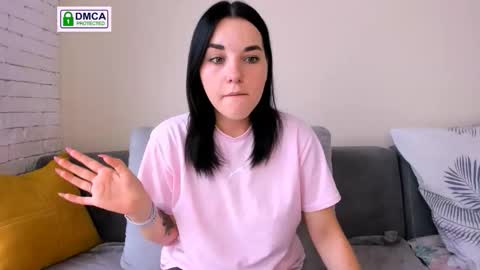 Snapshot of kate_ree_ chatting on September 2025 04:56:02 AM KATE online show from September 2025 04:56:02 AM