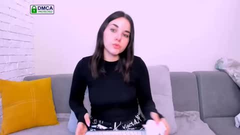 Snapshot of kate_ree_ chatting on September 2025 04:58:02 AM KATE online show from September 2025 04:58:02 AM