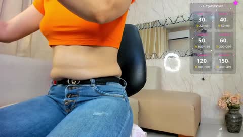 Snapshot of kate_roose chatting on January 2025 01:03:01 PM kate_roose online show from January 2025 01:03:01 PM