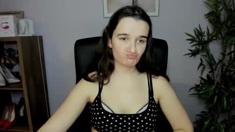 Snapshot of katedesire chatting on January 2025 07:47:02 PM Kate  online show from January 2025 07:47:02 PM