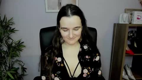 Snapshot of katedesire chatting on January 2025 12:33:01 PM Kate  online show from January 2025 12:33:01 PM