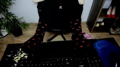 Snapshot of katedesire chatting on February 2025 08:30:01 PM Kate  online show from February 2025 08:30:01 PM