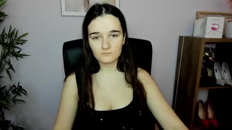 Snapshot of katedesire chatting on February 2025 07:27:01 AM Kate  online show from February 2025 07:27:01 AM