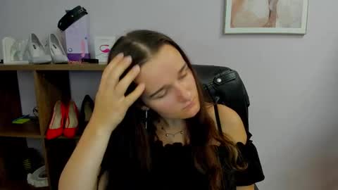 Snapshot of katedesire chatting on September 2025 06:37:02 AM Kate  online show from September 2025 06:37:02 AM