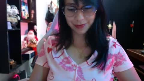 Snapshot of kateeen18 chatting on June 2026 05:20:02 AM Kateeen18 online show from June 2026 05:20:02 AM