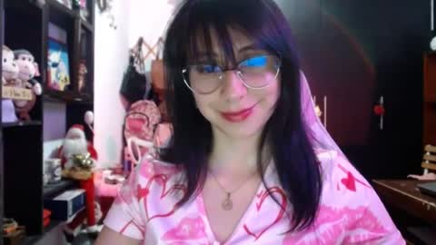 Snapshot of kateeen18 chatting on June 2026 04:57:01 AM Kateeen18 online show from June 2026 04:57:01 AM