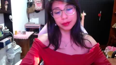 Snapshot of kateeen18 chatting on July 2026 02:03:01 AM Kateeen18 online show from July 2026 02:03:01 AM
