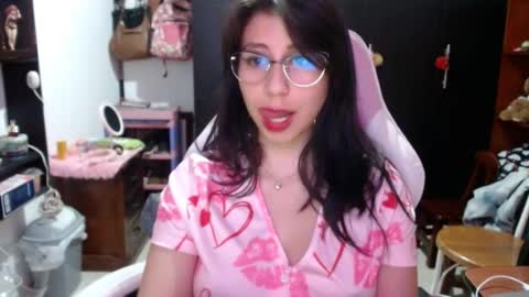Snapshot of kateeen18 chatting on July 2026 06:55:02 AM Kateeen18 online show from July 2026 06:55:02 AM