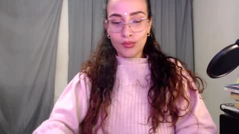 Snapshot of katehathor8 chatting on January 2025 07:58:01 AM kate keith but here i prefer My Goddess independient model online show from January 2025 07:58:01 AM