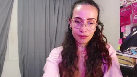 Snapshot of katehathor8 chatting on January 2025 11:03:01 AM kate keith but here i prefer My Goddess independient model online show from January 2025 11:03:01 AM