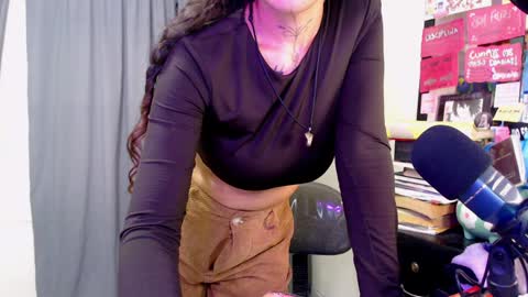 Snapshot of katehathor8 chatting on January 2025 06:17:02 AM kate keith but here i prefer My Goddess independient model online show from January 2025 06:17:02 AM