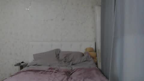 Kate Bunny online show from October 2025 03:35:02 PM