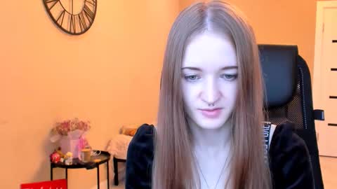 Snapshot of katekayer chatting on November 2025 11:10:01 AM katekayer online show from November 2025 11:10:01 AM