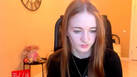 Snapshot of katekayer chatting on November 2025 11:49:01 AM katekayer online show from November 2025 11:49:01 AM