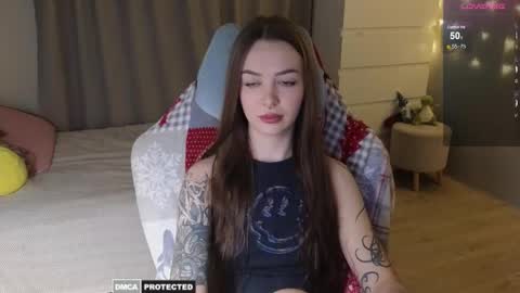 Im Kate  online show from March 2025 02:32:01 PM