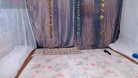 Snapshot of katelinpepperworth chatting on April 2026 10:35:02 AM katelinpepperworth online show from April 2026 10:35:02 AM