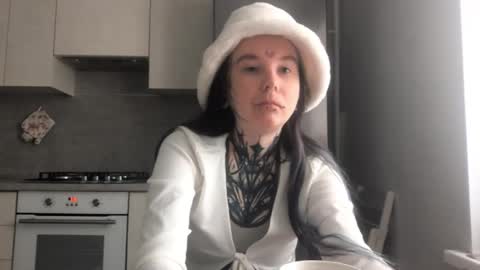 Milana online show from February 2026 04:23:02 AM