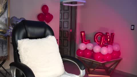  Kate Owens  online show from February 2025 07:12:02 PM