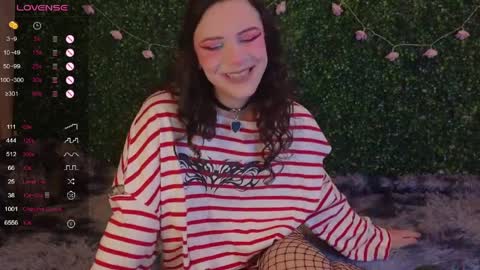 Snapshot of katerinnna chatting on April 2026 04:37:02 PM Katerina online show from April 2026 04:37:02 PM