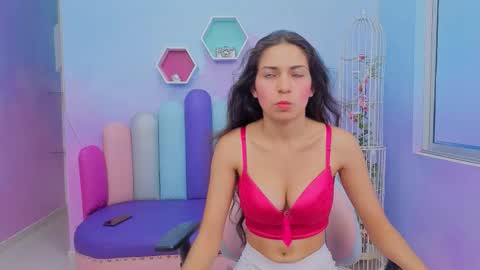 Kate Skinny  online show from January 2026 11:25:01 AM