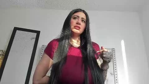 Snapshot of katestone_again chatting on April 2026 09:39:01 PM love meeee online show from April 2026 09:39:01 PM