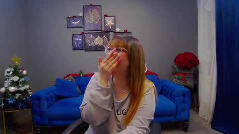 Kate online show from December 2024 07:07:01 PM