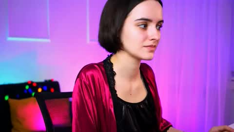 Snapshot of katewillows chatting on February 2026 04:31:01 AM katewillows online show from February 2026 04:31:01 AM