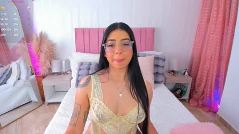   online show from February 2025 09:04:02 PM