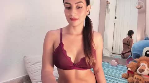 Snapshot of kathe_vergara chatting on December 2024 07:43:02 PM kathe online show from December 2024 07:43:02 PM