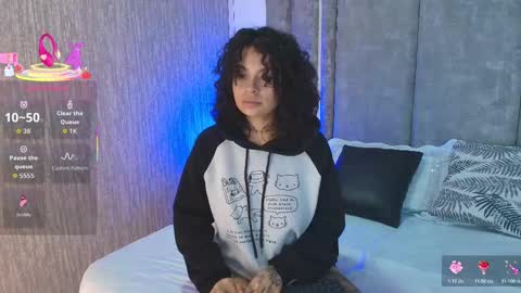 Snapshot of kathegomez_ chatting on November 2025 02:58:01 AM KatheGomez online show from November 2025 02:58:01 AM