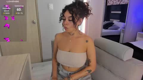 Snapshot of kathegomez_ chatting on December 2025 03:12:02 AM KatheGomez online show from December 2025 03:12:02 AM