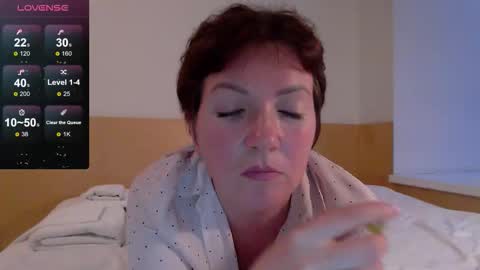 Snapshot of katherine_foxy chatting on September 2025 03:46:01 PM Ur Foxy online show from September 2025 03:46:01 PM
