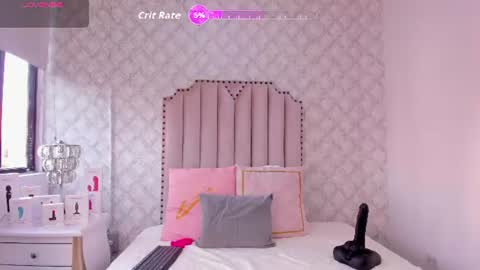 Snapshot of katherine_glow chatting on July 2026 11:28:02 AM KATHE online show from July 2026 11:28:02 AM