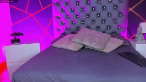 Snapshot of katherinee_scott chatting on June 2026 08:35:01 PM your kathe online show from June 2026 08:35:01 PM