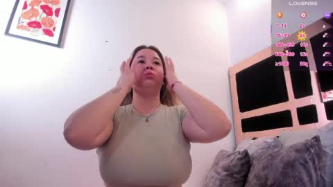Snapshot of katherinn_gomezz chatting on March 2026 11:27:01 AM Katherin online show from March 2026 11:27:01 AM