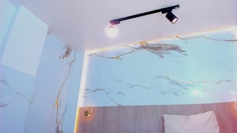 kathia dumons online show from November 2025 11:10:02 AM