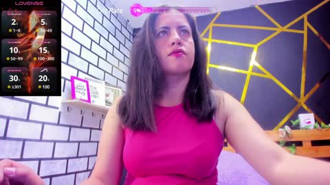 Paola online show from December 2024 01:17:01 PM